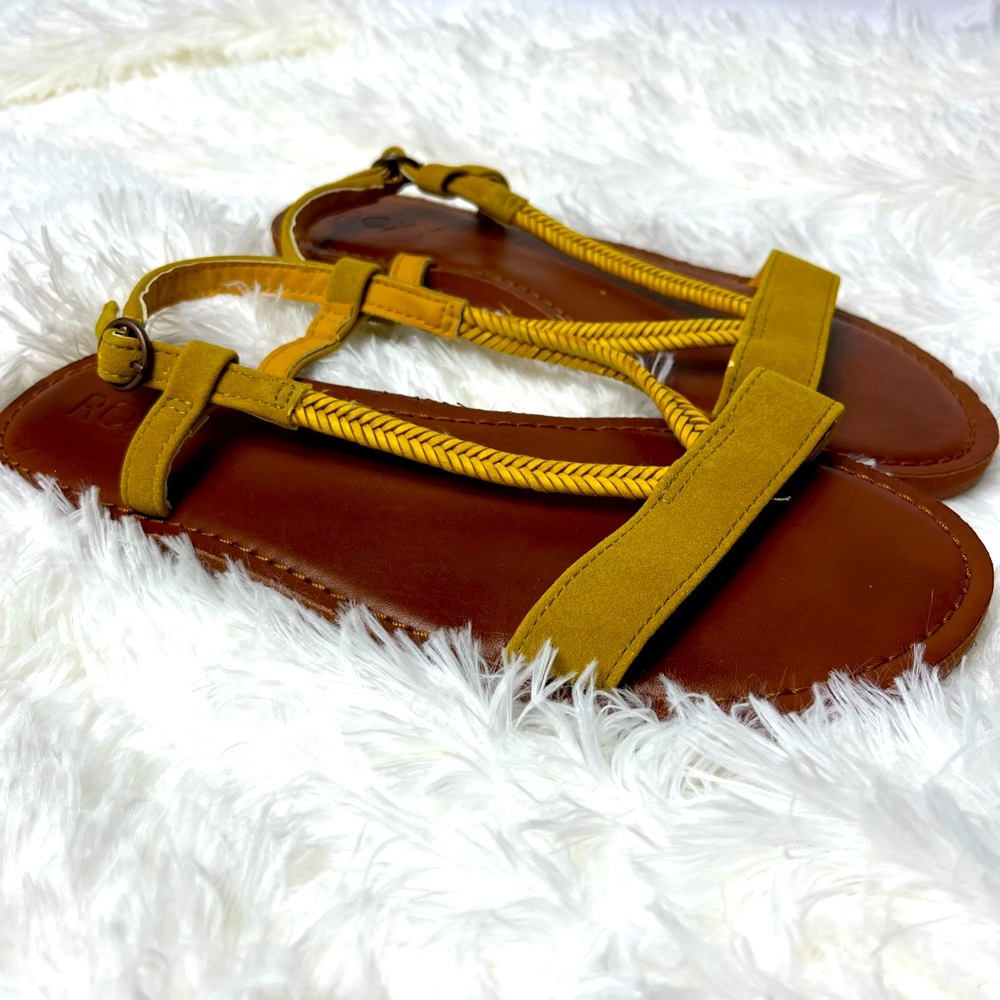 Roxy Women’s Mustard Yellow Strappy Sandals